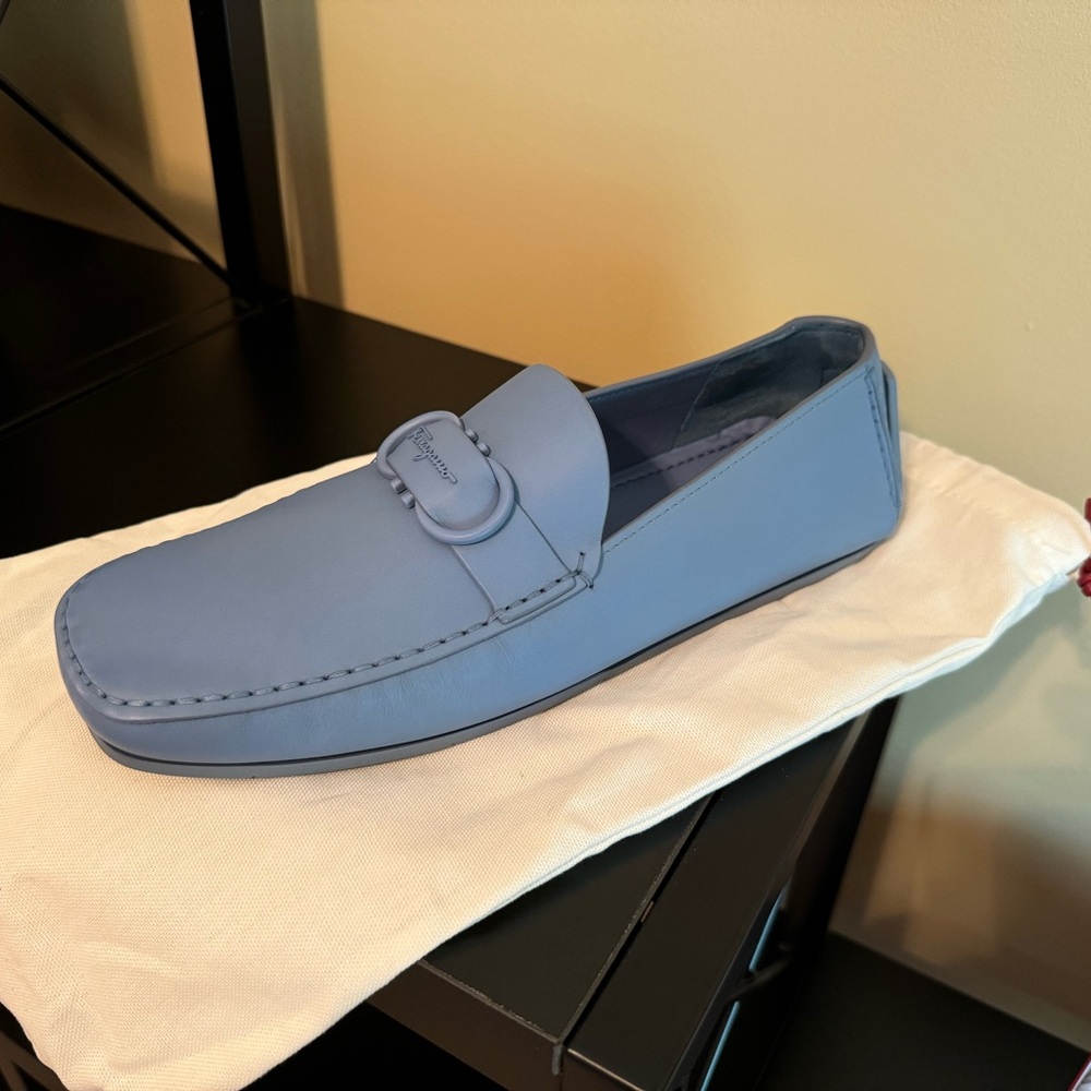 Salvatore Ferragamo baby blue men’s loafers, size 10 with buckle